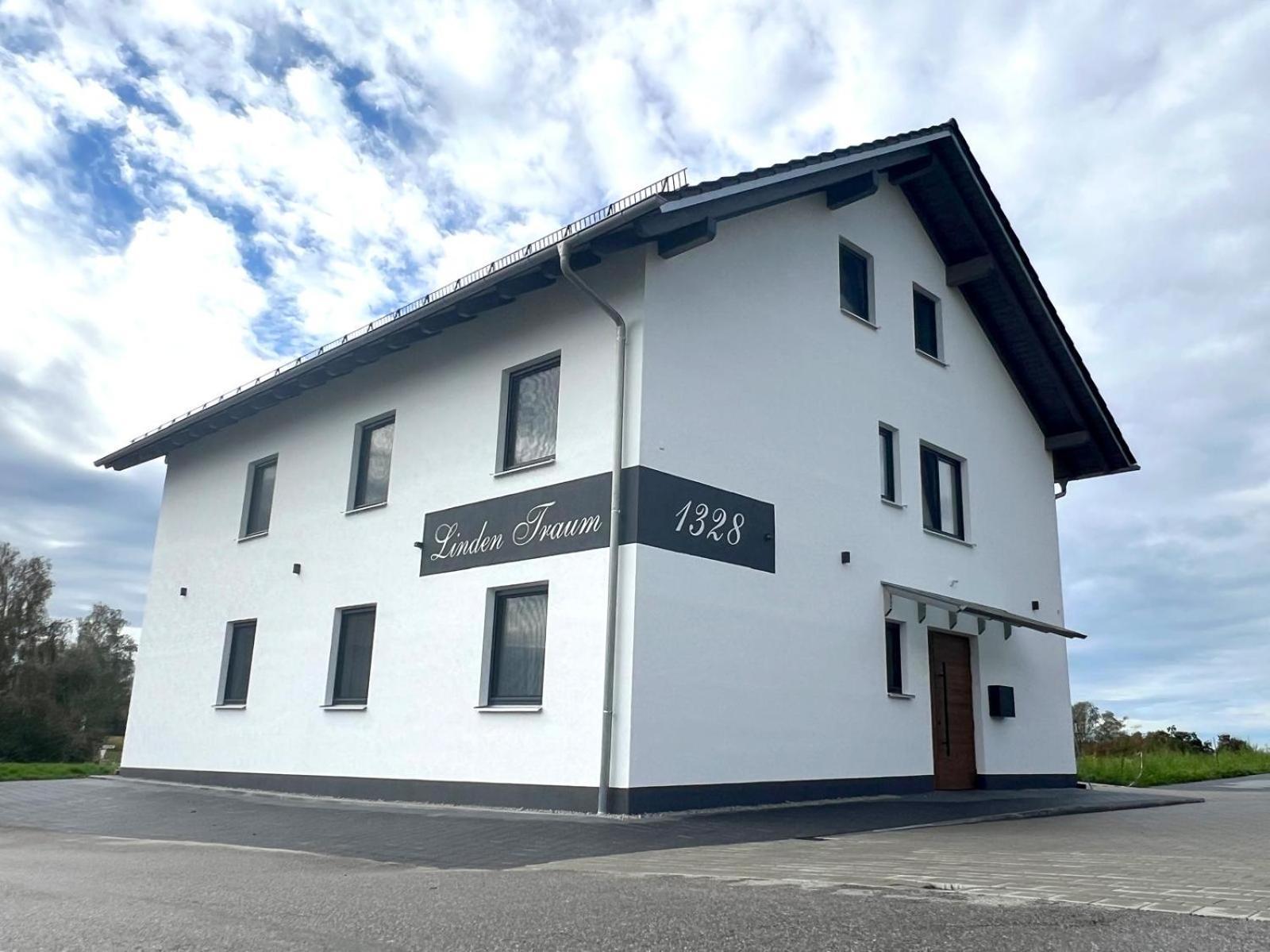 Landgasthaus Zur Linde Pleiskirchen Ngoại thất bức ảnh